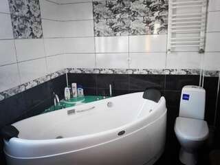 Гостевой дом Guest house Anita Микуличин Дом для отпуска-37